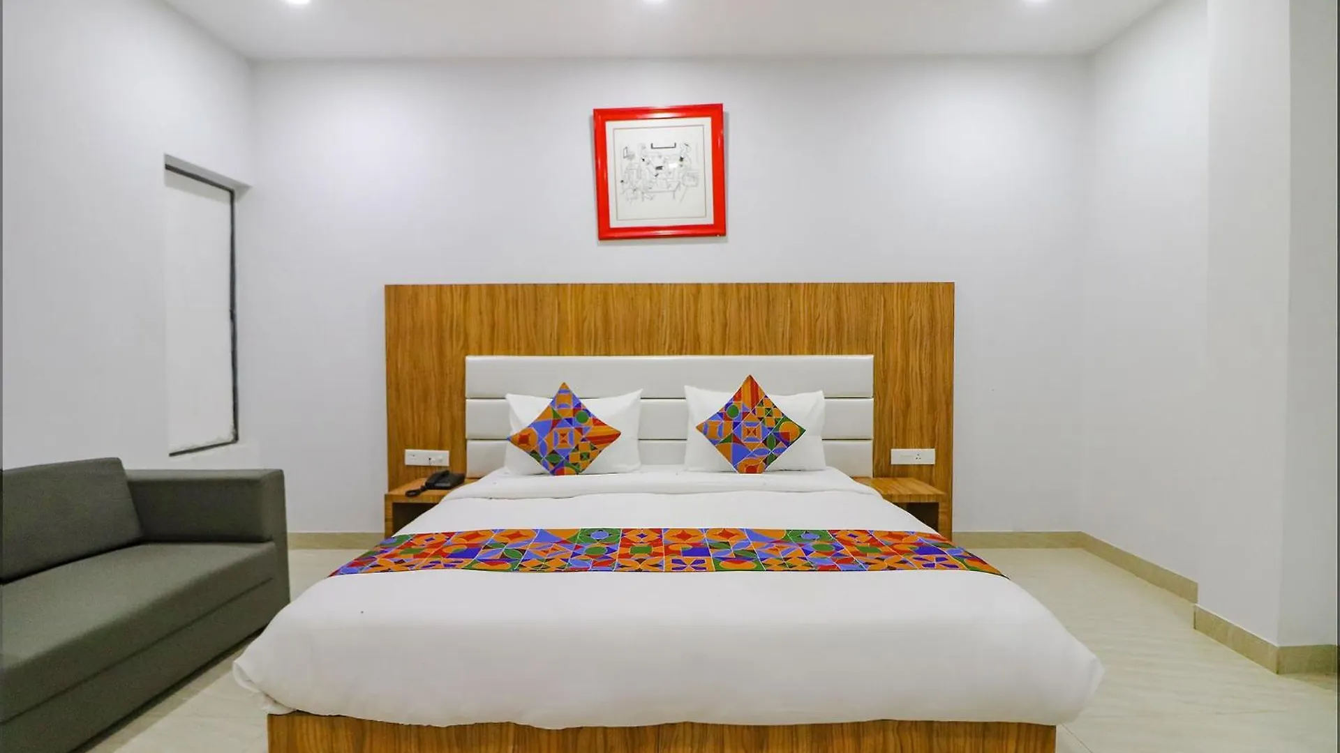 Fabhotel Premium Kashi Varanasi