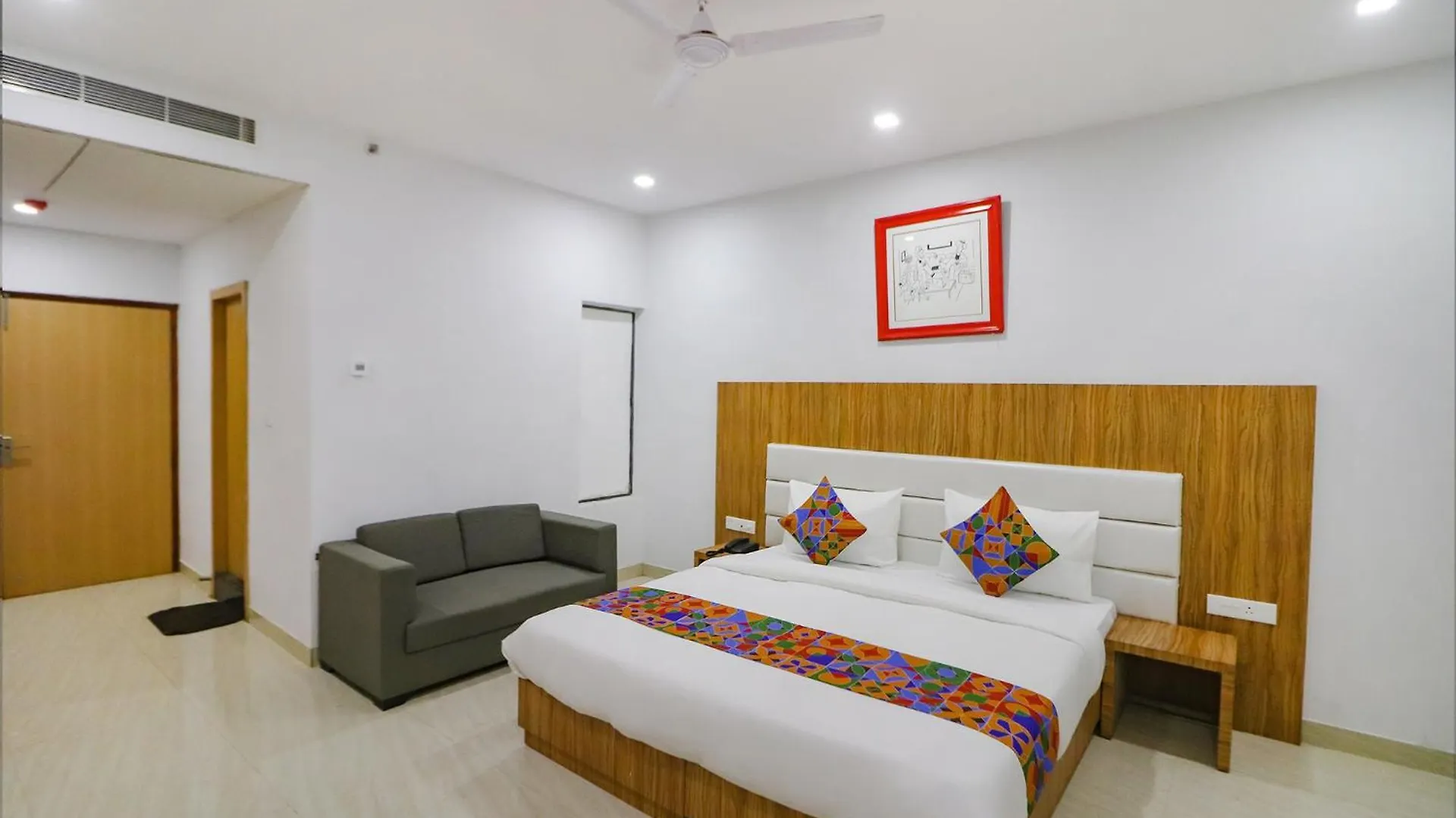 Fabhotel Premium Kashi Varanasi