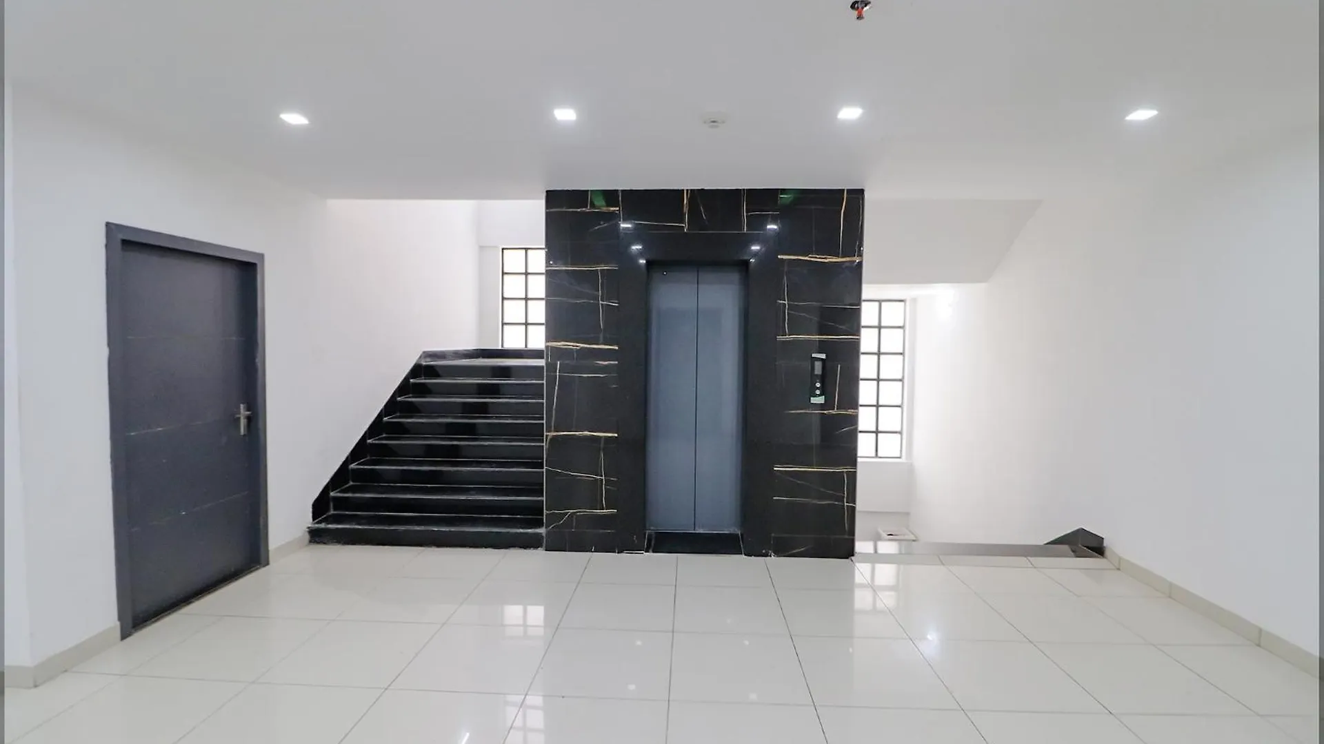 Fabhotel Premium Kashi Varanasi India