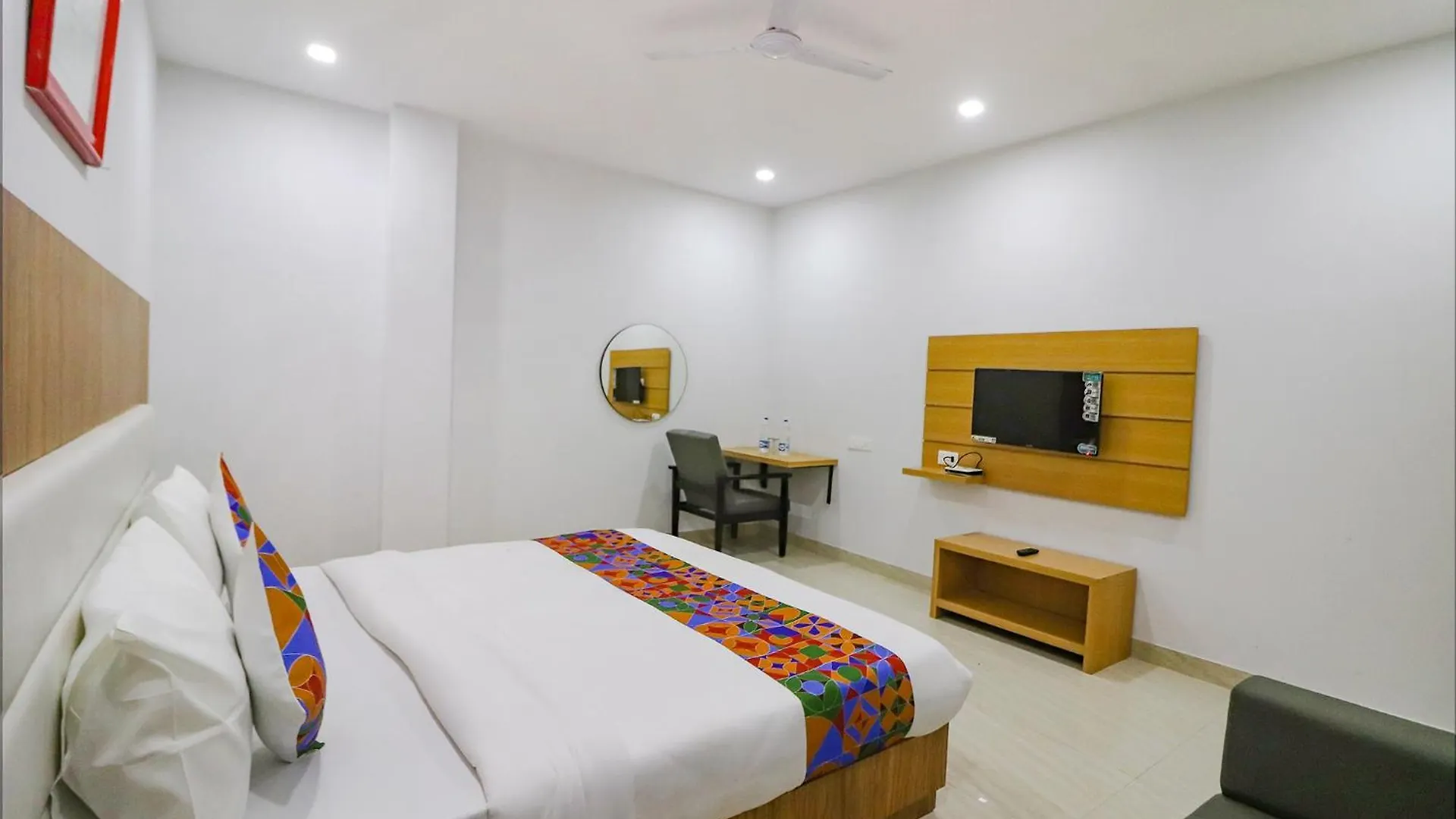Fabhotel Premium Kashi Varanasi Hotel