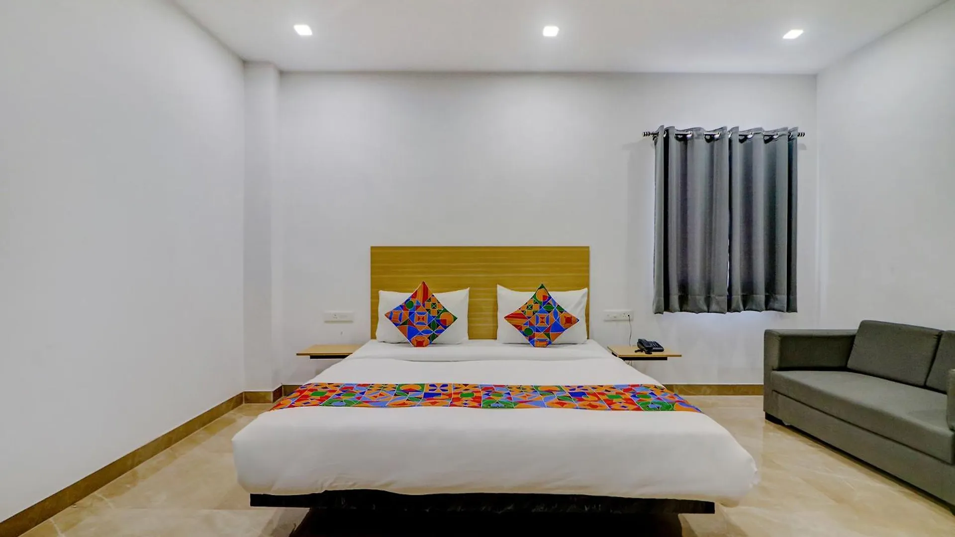 Fabhotel Premium Kashi Varanasi Hotel